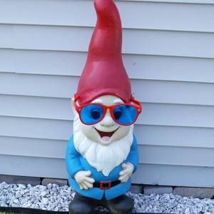 Meet your Posher, Connie